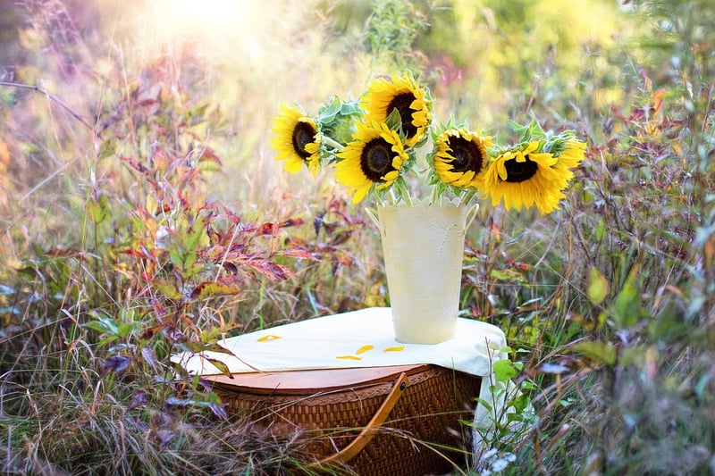 Aisle Decor